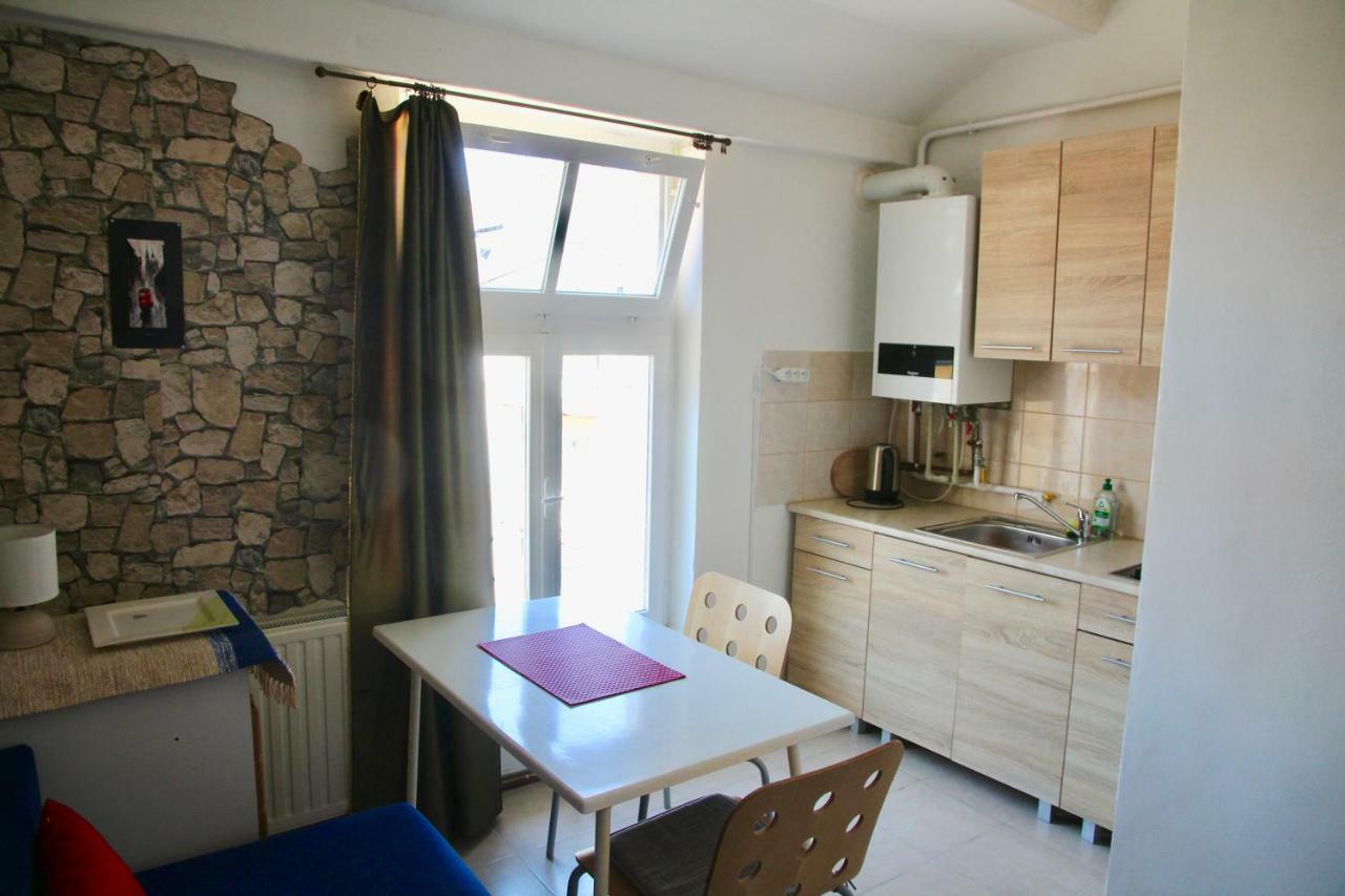 Apartamento V Centru Mesta Karlovy Vary Exterior foto